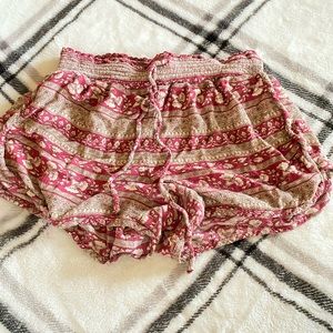 AMERICAN EAGLE shorts !!